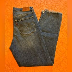 Levi’s women’s 724 high rise straight size 30